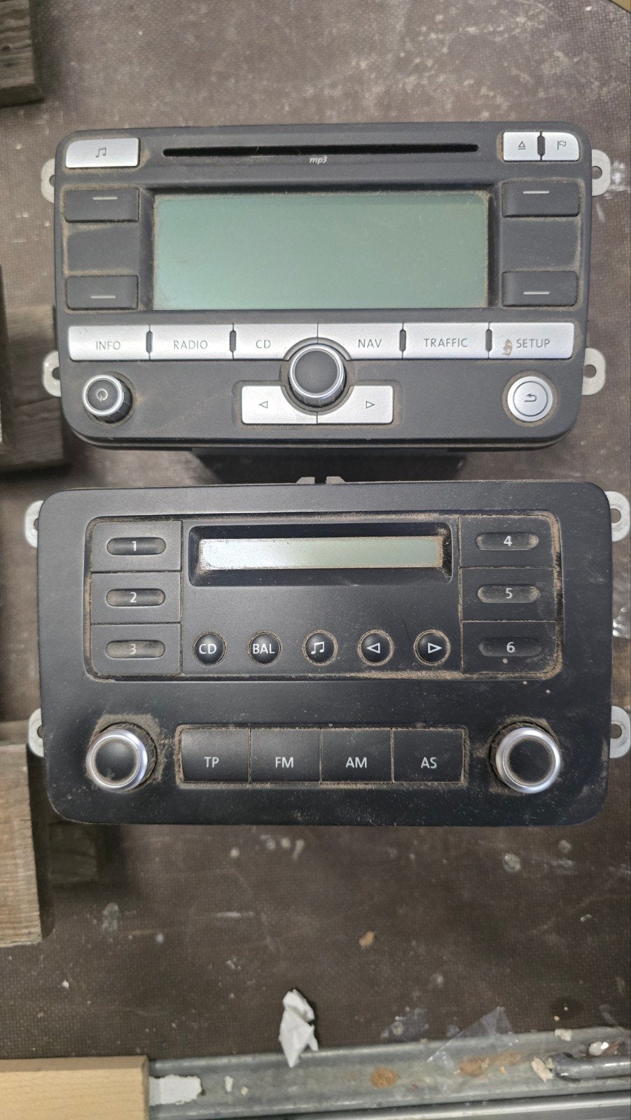 VW Radio Navigatie en Radio RCD 310 Set, Auto diversen, Ophalen, Gebruikt
