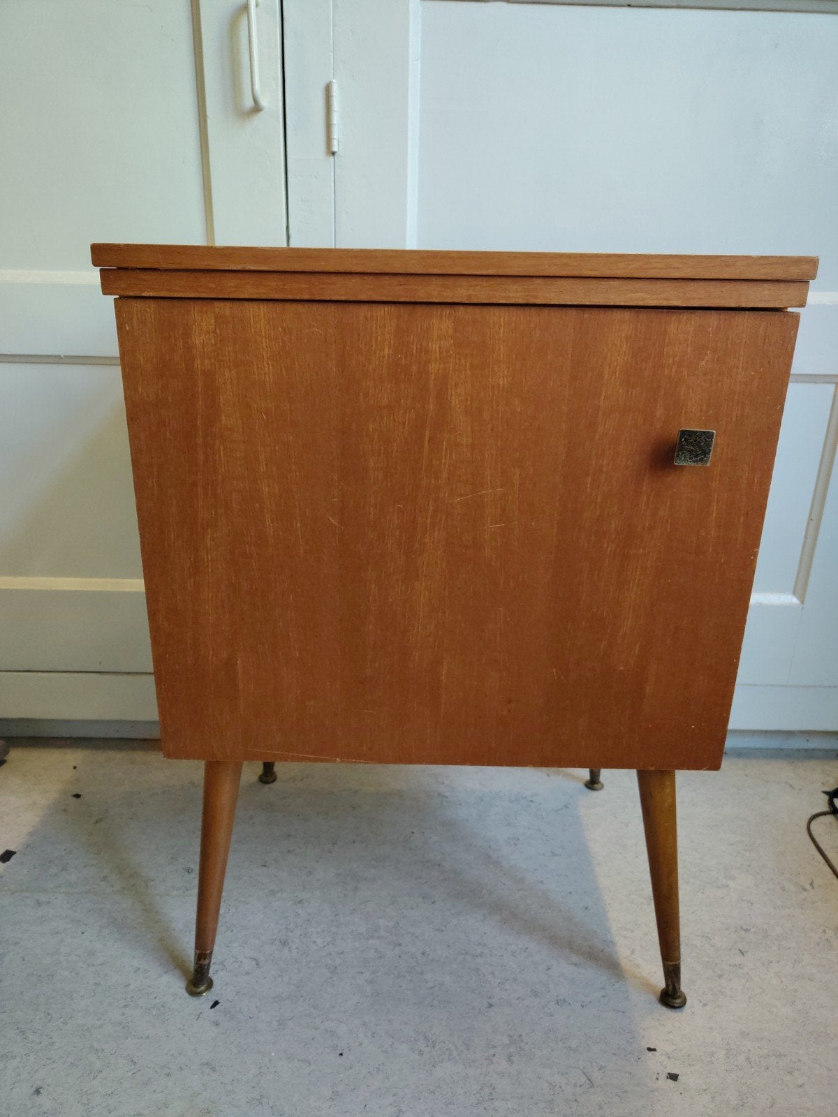Vintage naaikastje met Pfaff 9 naaimachine, Ophalen