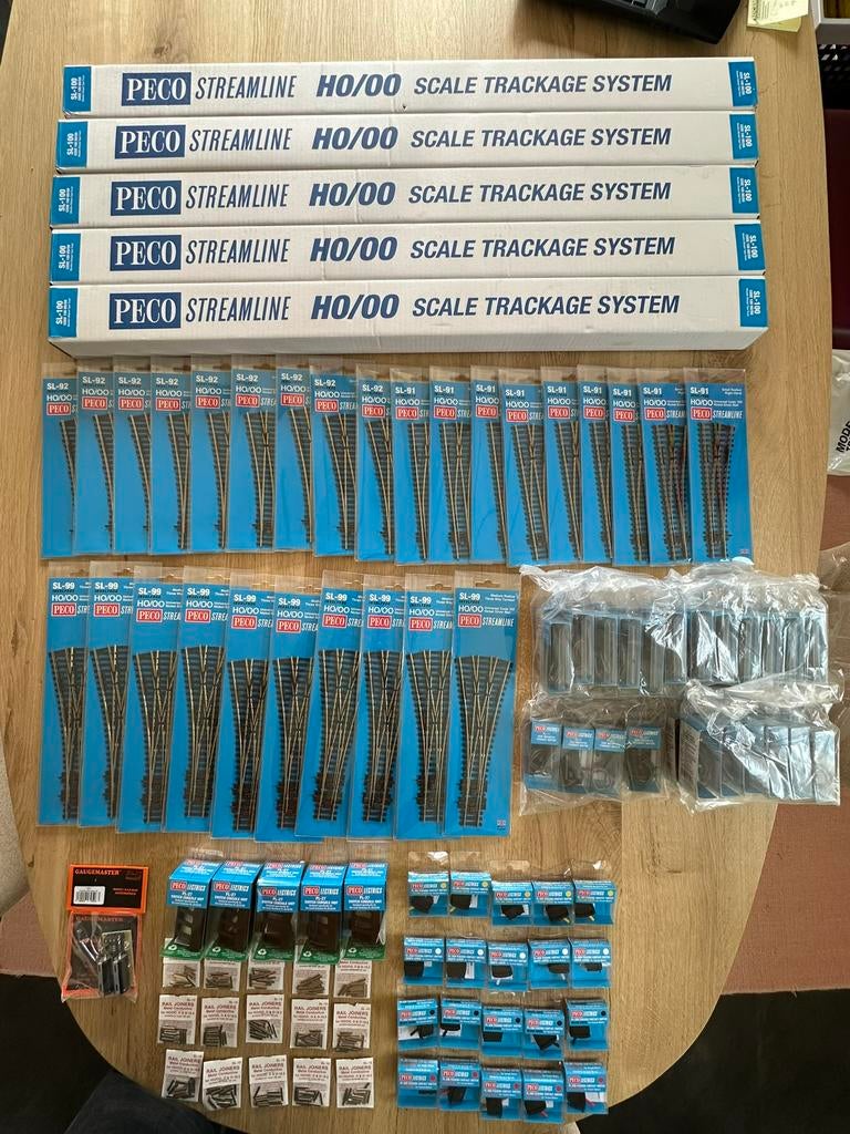 Peco Code 100 railpakket flexrails wissels aandrijvingen enz, Hobby en Vrije tijd, Modeltreinen | H0, Nieuw, Gelijkstroom, Overige merken