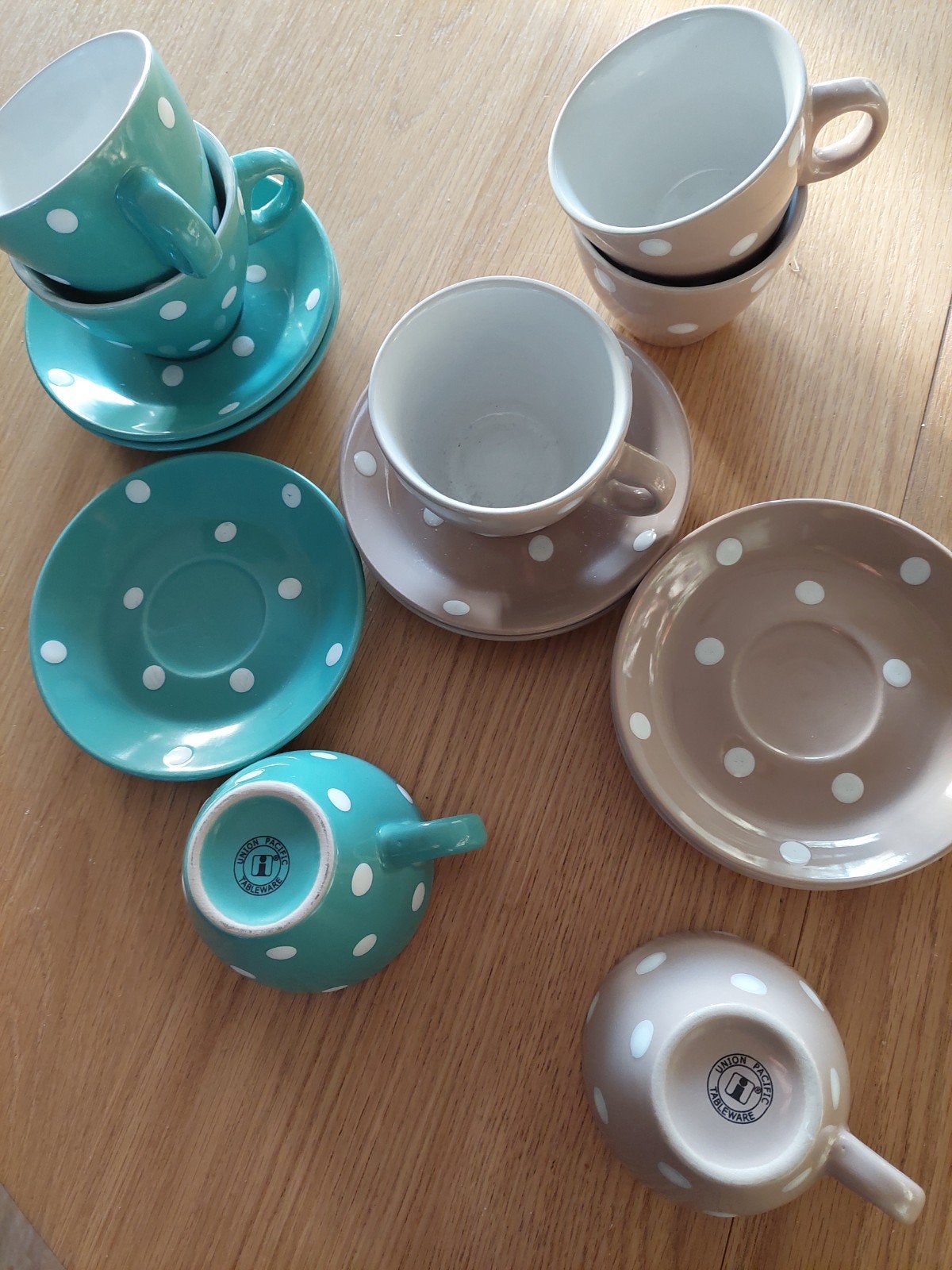 Union Pacific Tableware Kopjes en Schotels - Stipjes Design, Ophalen of Verzenden, Overige stijlen, Kop(pen) en/of Schotel(s)