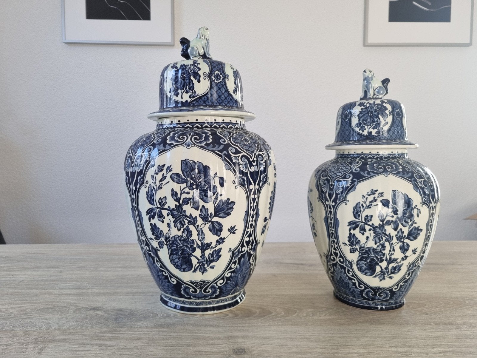 Set van 2 Delfts blauwe vazen met deksel, Antiek en Kunst, Antiek | Vazen, Ophalen of Verzenden