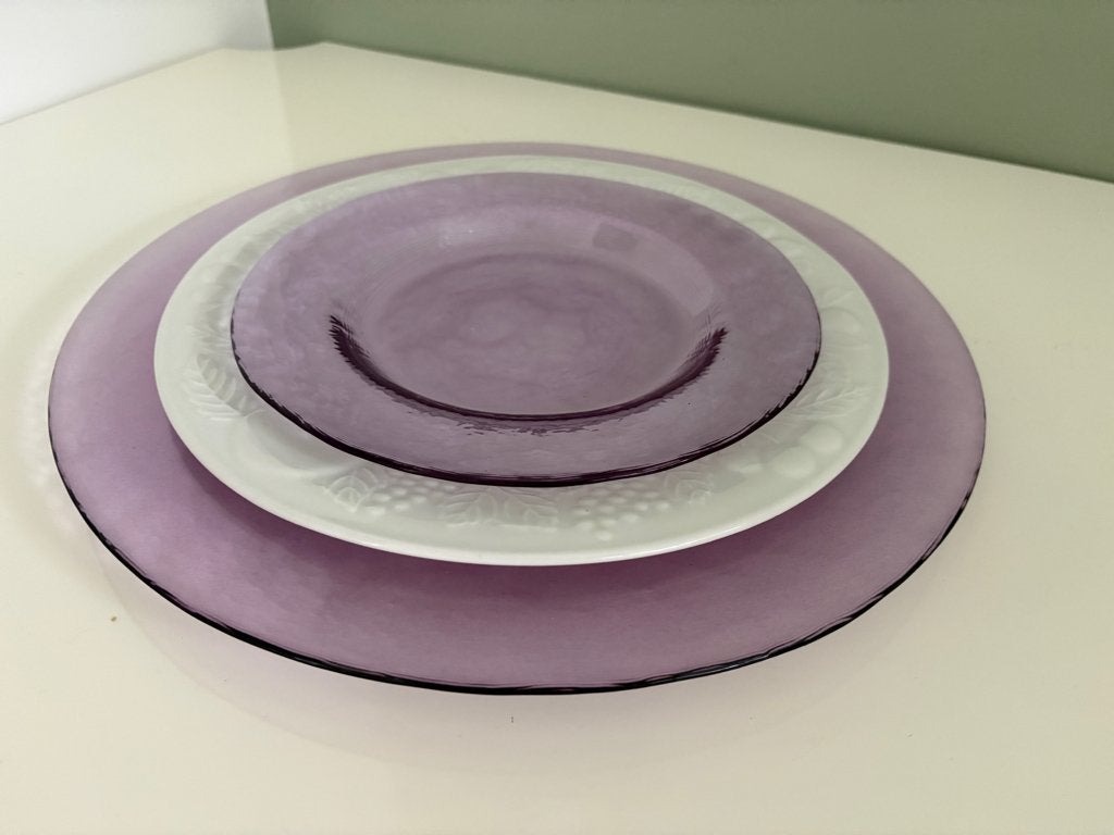 Glazen onderborden 34 cm 8x en ontbijtbordjes paars 8x, Huis en Inrichting, Ophalen, Glas of Glazen, Overige stijlen, Glas