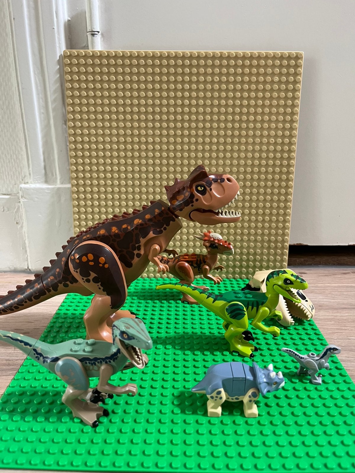 Lego partij dinosaurussen, Jurassic world, 6 dino’s en kop, Gebruikt, Jurassic World, Lego, Overige typen