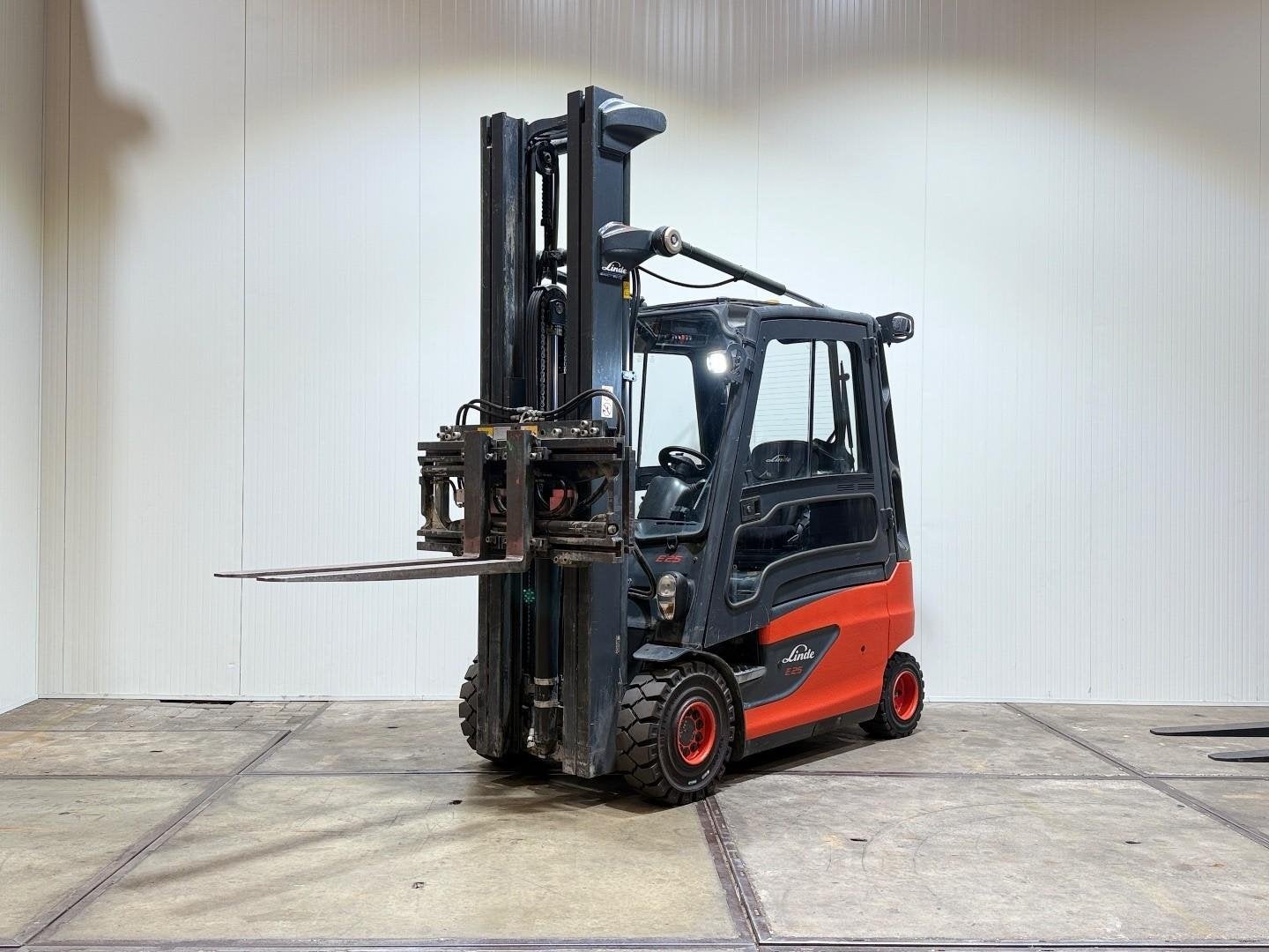 Linde E25 L Triplex 6,4M 2019 Vorkversteller sideshift cabin