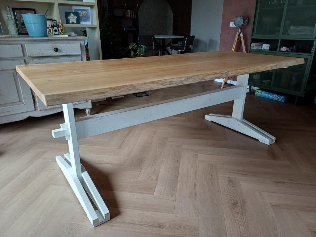 Eikenhouten Eettafel 200x90cm met Boomstamblad, Ophalen, Eikenhout, 200 cm of meer, 50 tot 100 cm