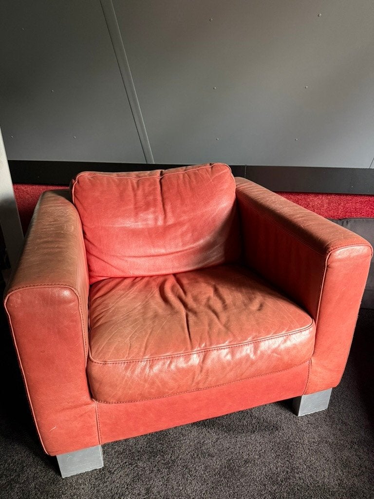2x Rode lederen fauteuils, Huis en Inrichting, Fauteuils, Ophalen, Gebruikt, 75 tot 100 cm, Modern
