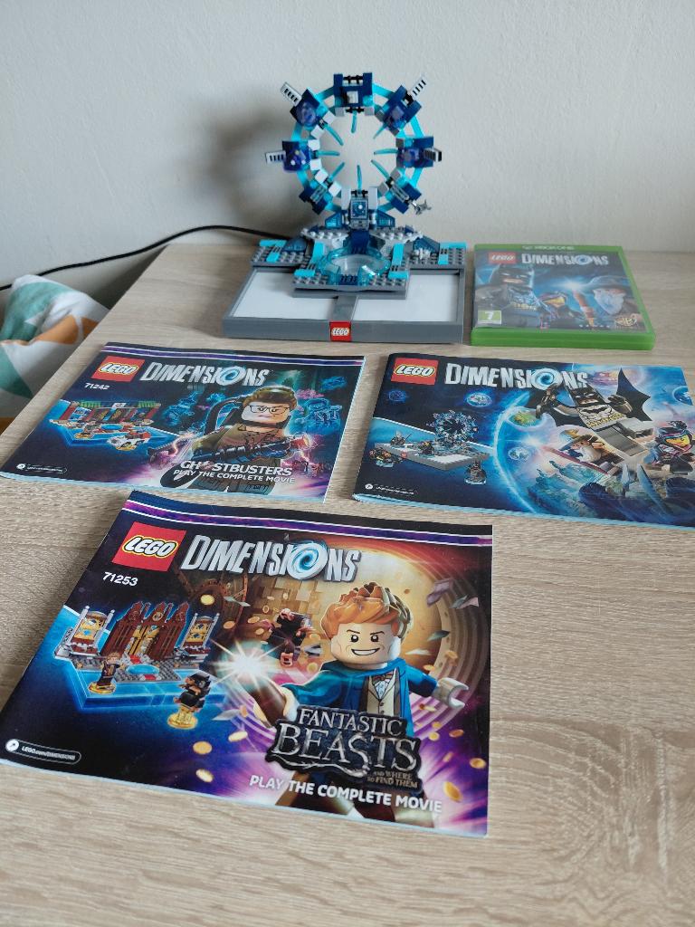 Lego Dimensions Starter Pack Xbox + 2 uitbreidingssets, Spelcomputers en Games, Games | Xbox One, 2 spelers, Zo goed als nieuw