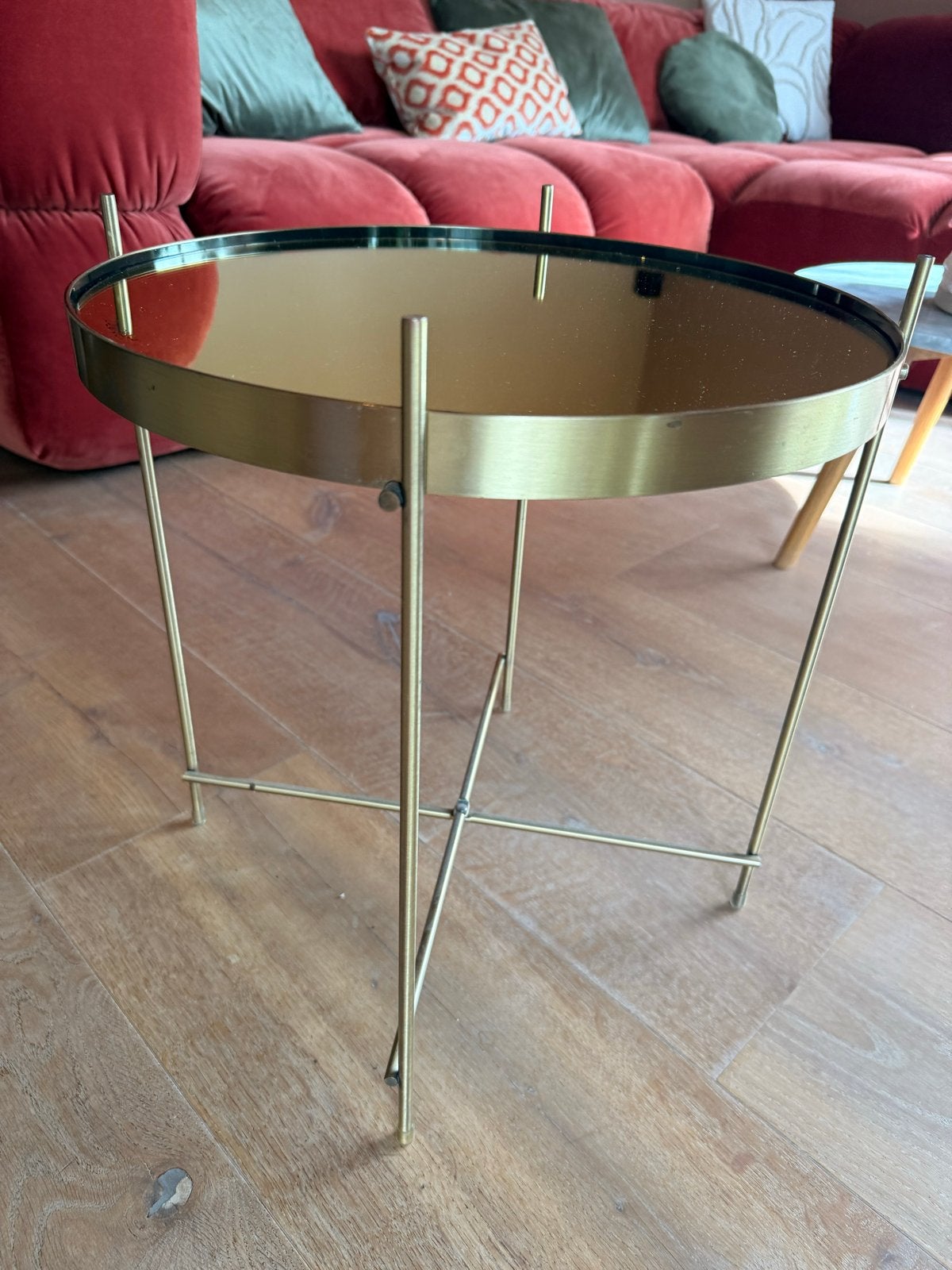 Salontafel Zuiver - Rond, Goudkleurig, Ø 41 cm, H 46 cm, Ophalen, Minder dan 50 cm, Gebruikt, Rond