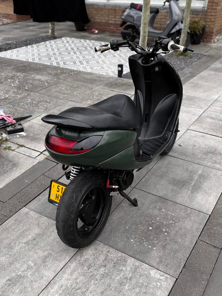 Projectscooter te koop, Fietsen en Brommers, Ophalen, Gebruikt, Benzine, Peugeot