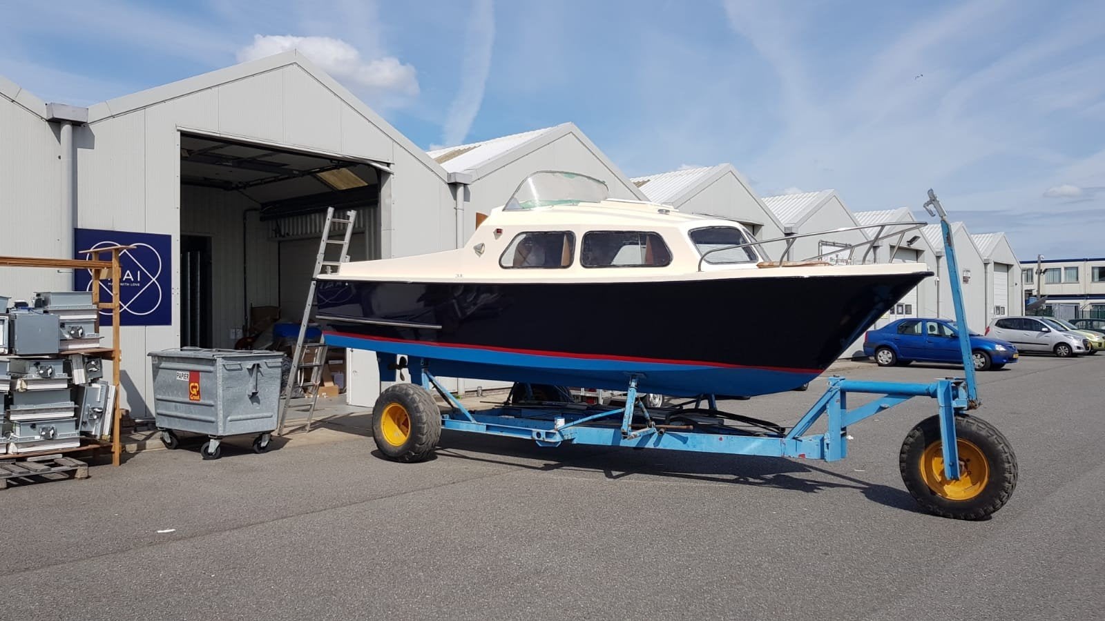 Stallingstrailer voor boten tot 6.5 m met sturende vooras, Ophalen, Gebruikt