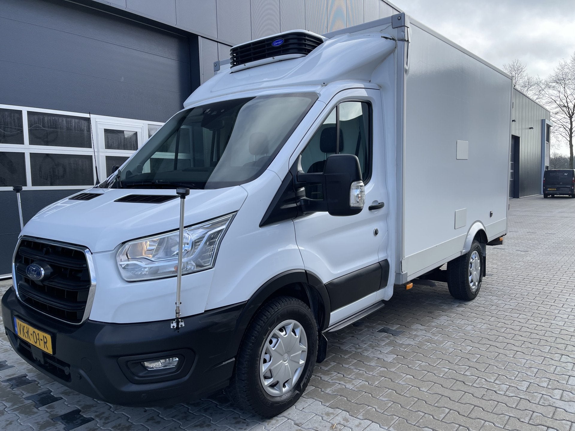Ford Transit 2.0 TDCI automaat bakwagen met Carrier koeling, Auto's, Automaat, Parkeersensor, 4 cilinders, Met garantie (alle)