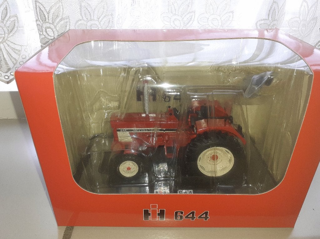 International 644 trekker - Replicagri, Ophalen of Verzenden, Nieuw, Tractor of Landbouw, Overige merken