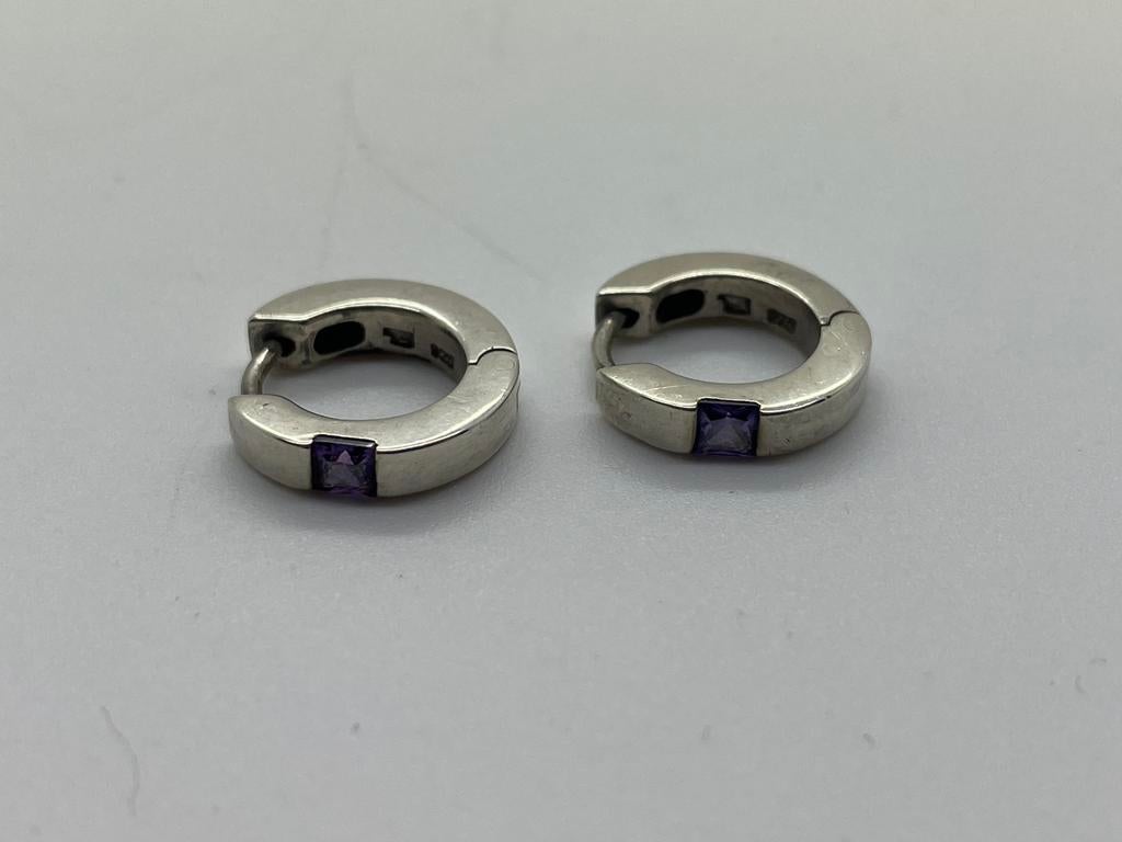D495 Prachtige zilveren Thomas Sabo oorbellen amethist, Ophalen of Verzenden, X, Zilver, X