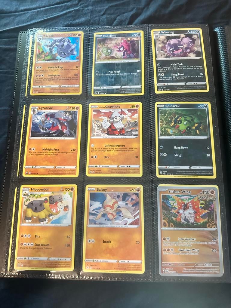 Pokémon Kaarten - Bulk kaarten box inclusief Pokemon Binder, Hobby en Vrije tijd, Verzamelkaartspellen | Pokémon, Ophalen of Verzenden