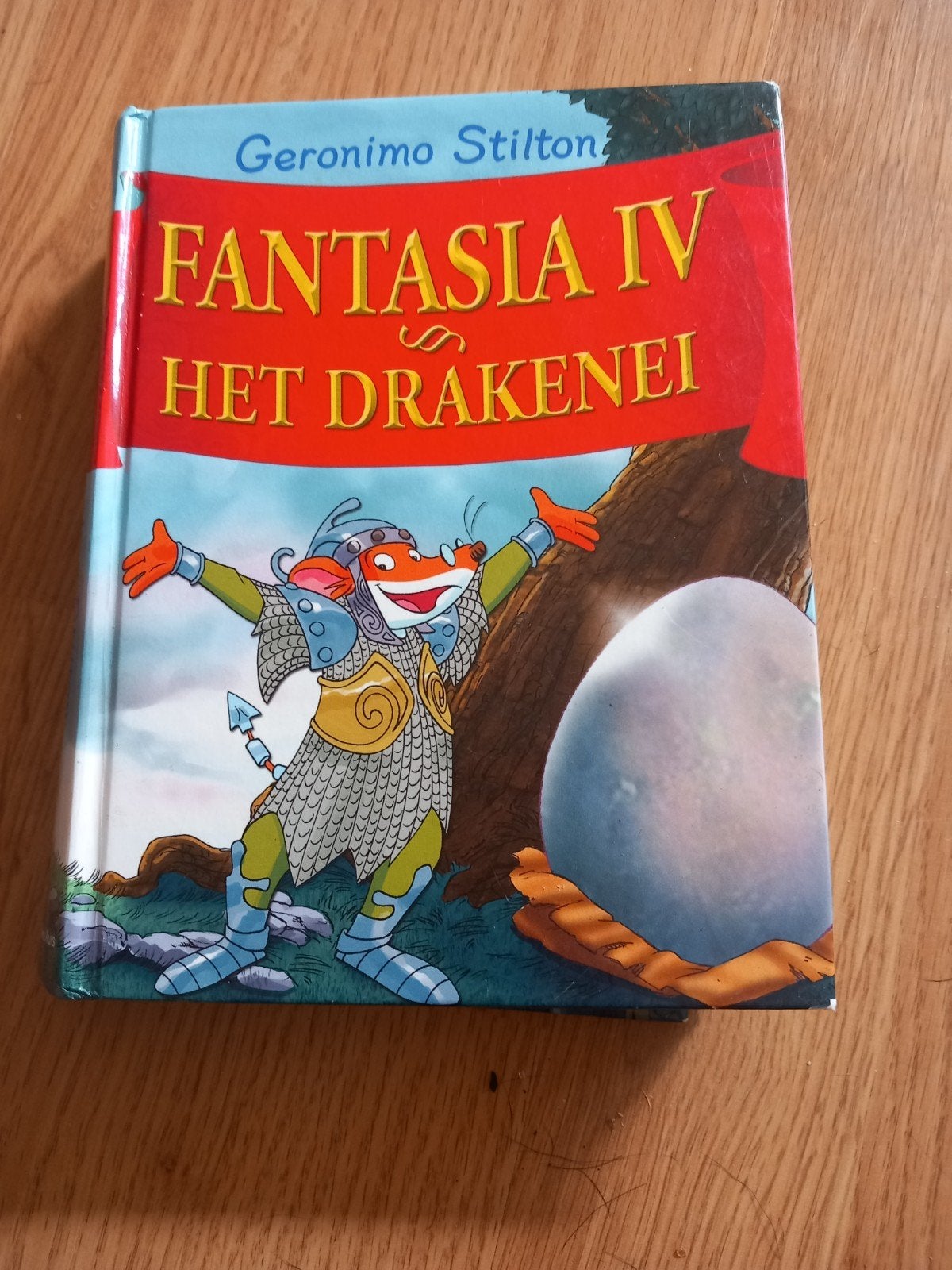 Geronimo Stilton - Fantasia IV: Het Drakenei, Ophalen of Verzenden, Gelezen, Geronimo Stilton, Fictie algemeen