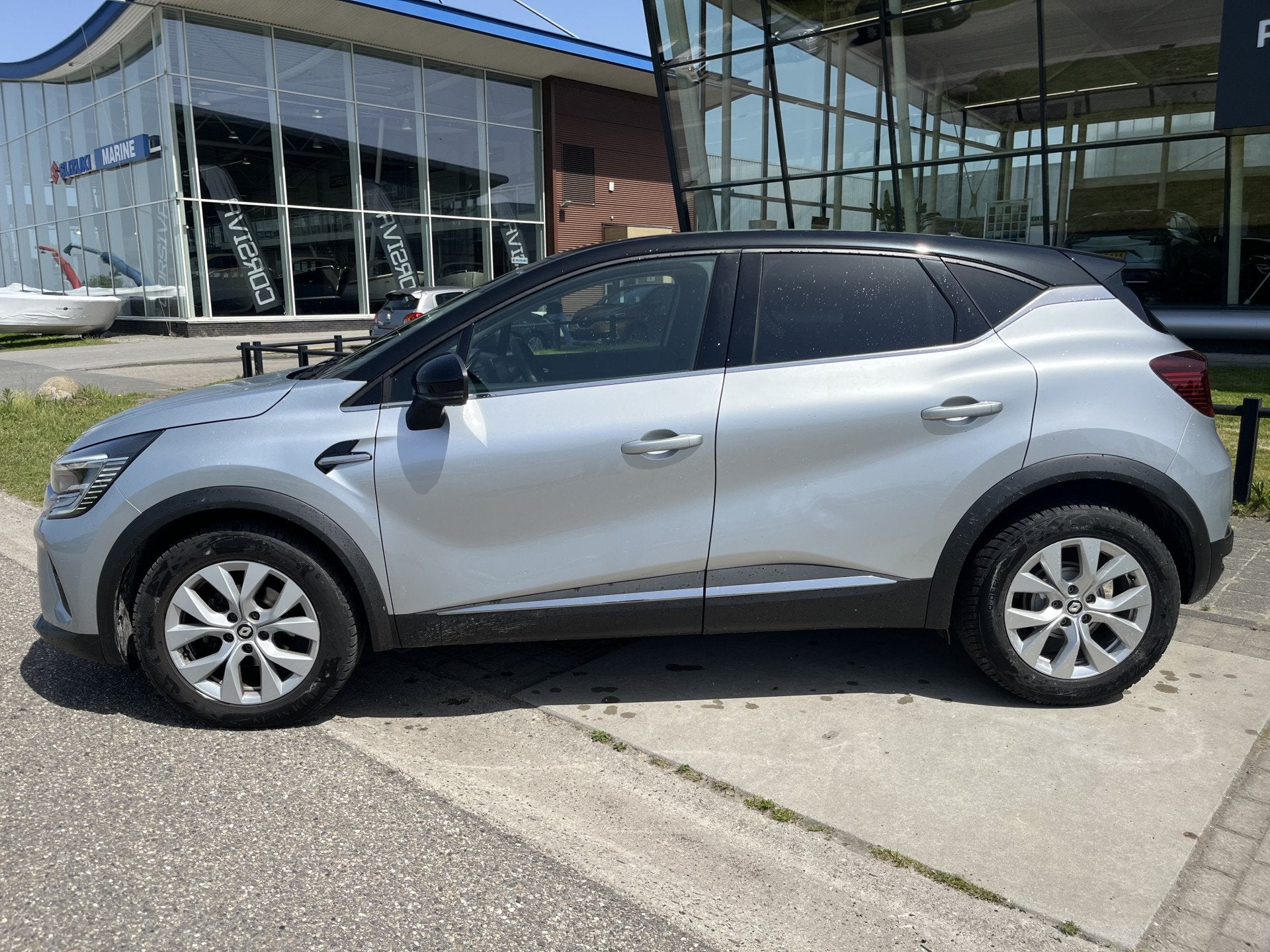Renault Captur 1.0 TCe Intens / Camera / Parkeerhulp V+A / C, Auto's, Voorwielaandrijving, Parkeersensor, Gebruikt, Leder en Stof