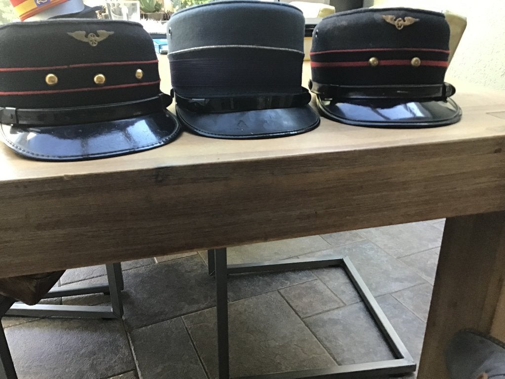 Set van 3 Vintage Conducteur Petten - Spoorwegen, Ophalen, Gebruikt