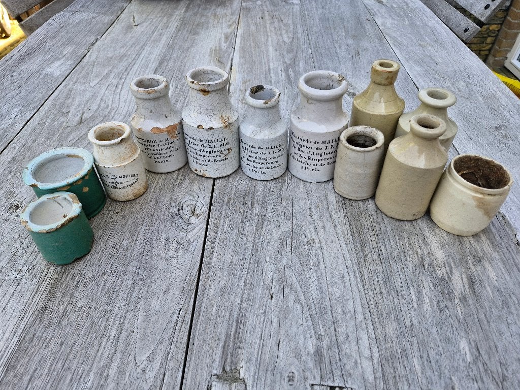 bodemvondst aardewerk mosterd, zalfpotjes, Verzenden