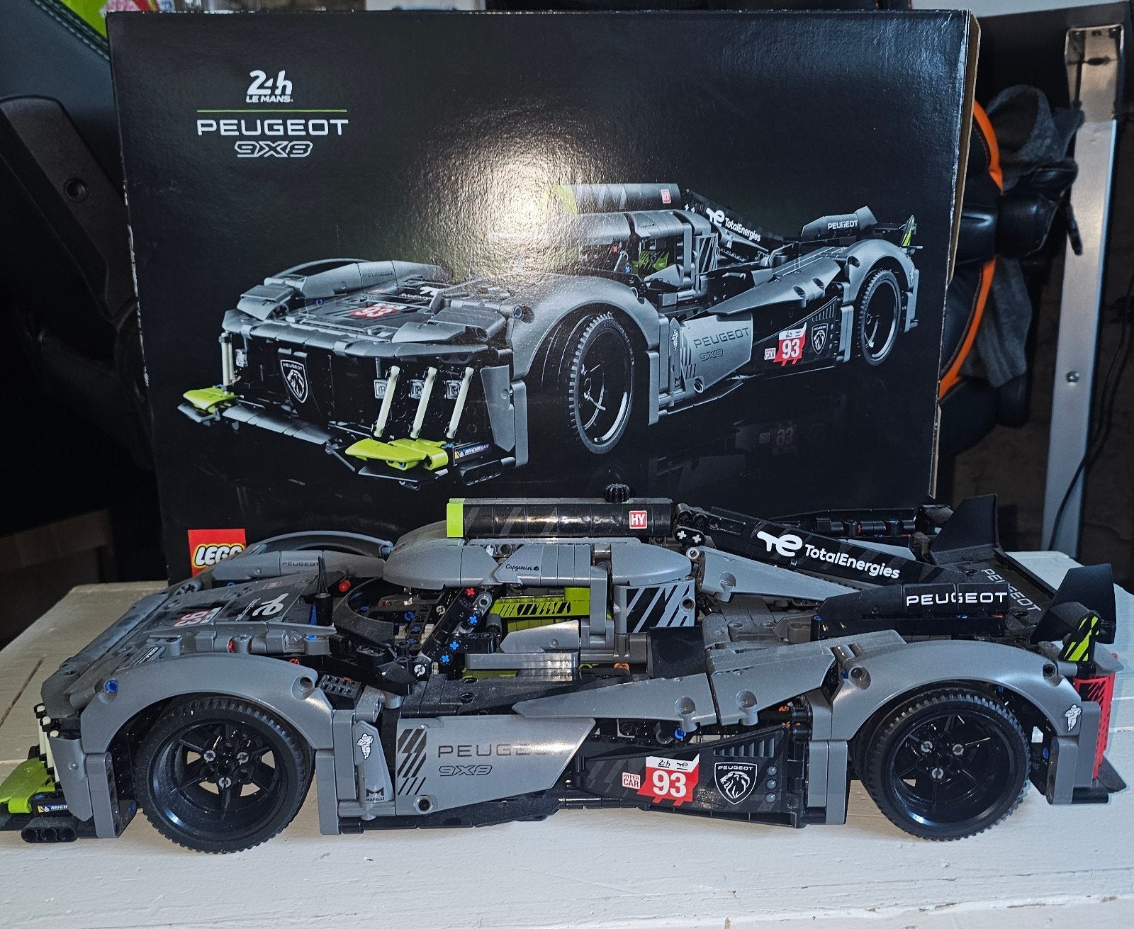 LEGO Technic Peugeot 9X8 24H Le Mans Hybrid Hypercar, Ophalen of Verzenden, Zo goed als nieuw, Overige merken