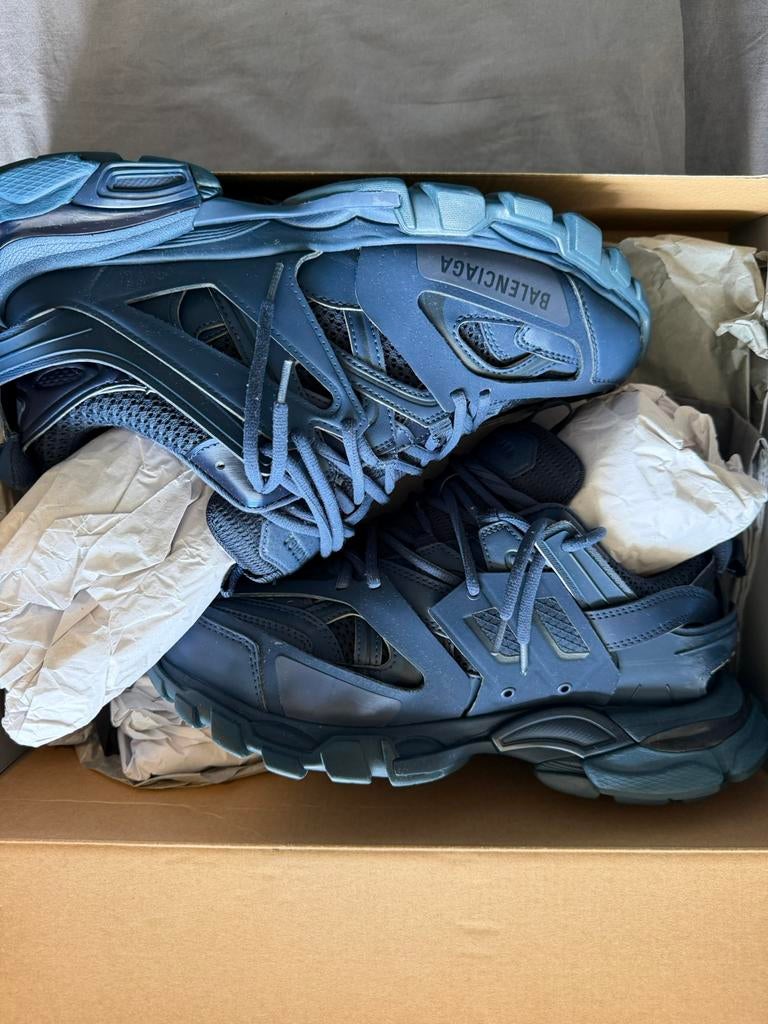 Balenciaga Track, Blauw, Ophalen of Verzenden, Sneakers of Gympen, Zo goed als nieuw