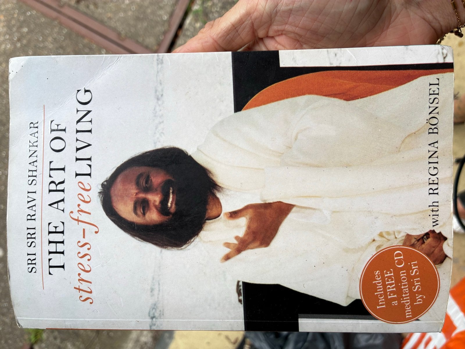 The Art of Stress-Free Living - Sri Sri Ravi Shankar, Boeken, Esoterie en Spiritualiteit, Ophalen, Zo goed als nieuw, Meditatie of Yoga