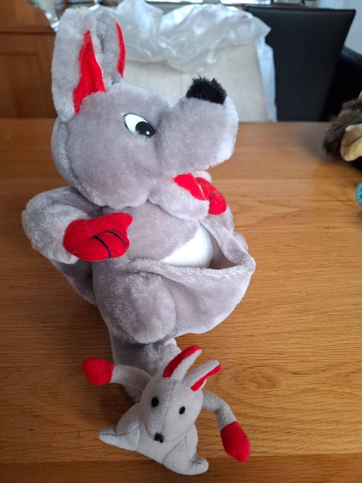 Vintage CZ Groep Kangoeroe Knuffel met Baby, Overige merken, Overige karakters, Overige typen, Grijs