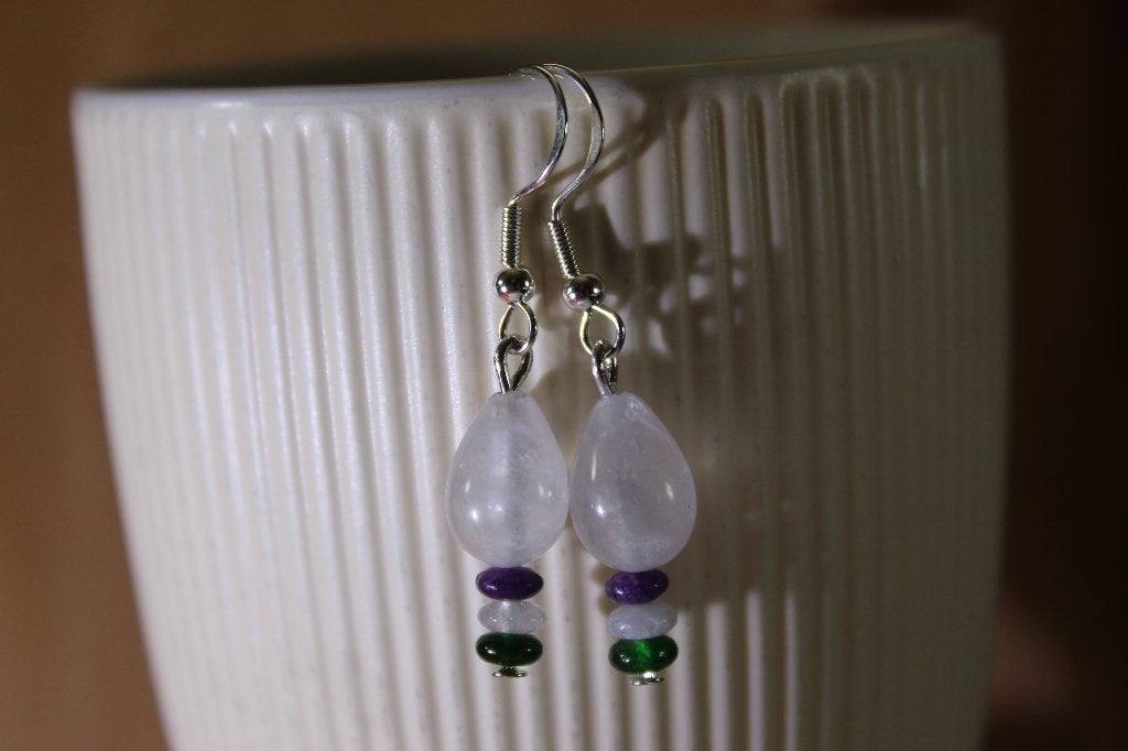 Kleine oorbellen met witte kwarts, onyx en agaat, Hangers, Wit, Nieuw, Ophalen of Verzenden