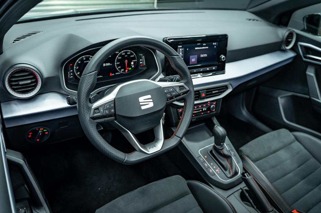 Seat IBIZA 1.0 EcoTSI FR Business Connect|Pano|Carplay, Gebruikt, 580 kg, 116 pk, Ibiza