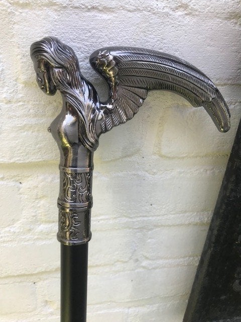 mooie metalen wandelstok, gevleugelde dame, Ophalen of Verzenden, Zo goed als nieuw