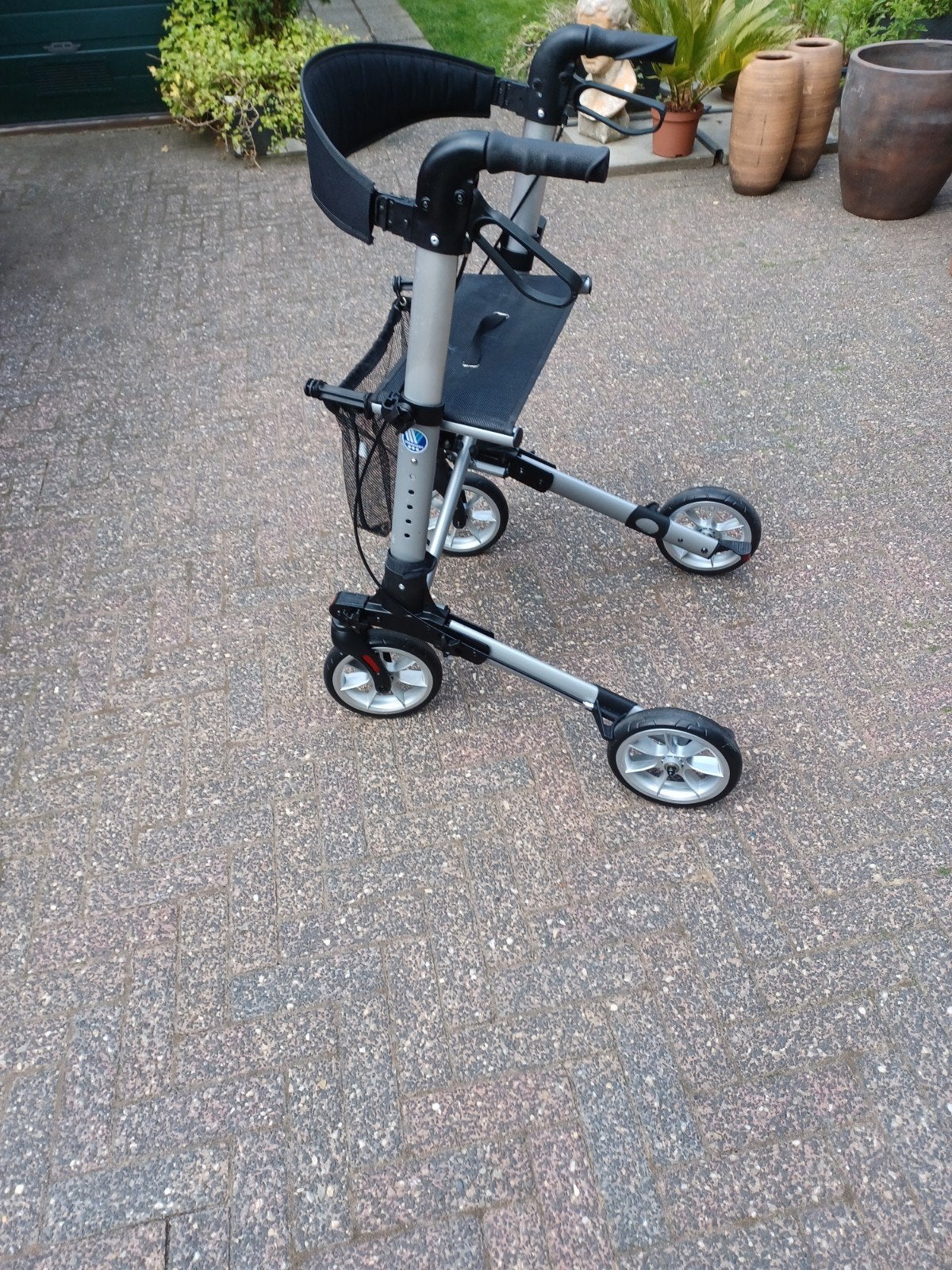 Z.g.a.n Rollator, Ophalen, Opvouwbaar