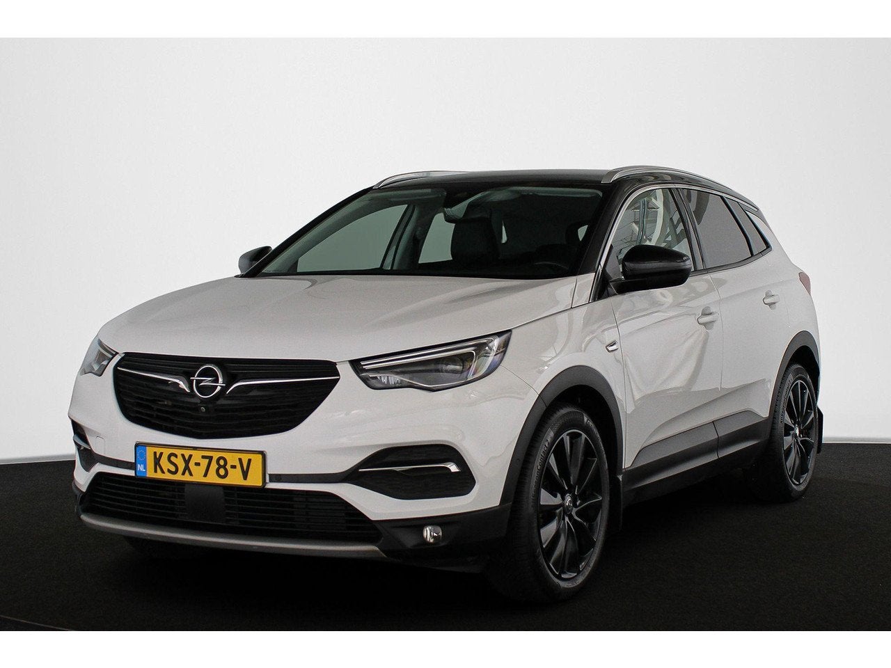 Opel Grandland X 1.6 Turbo Ultimate Leder Stoelventilatie St, Automaat, Gebruikt, 4 cilinders, 181 pk