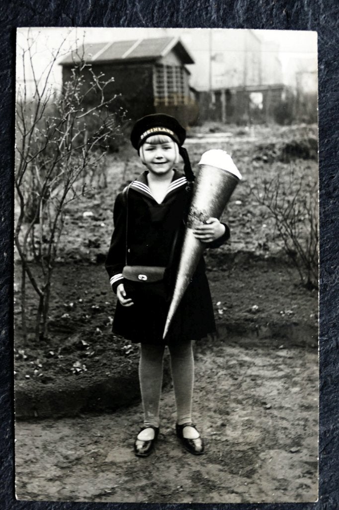 Scholiere uit Rheinland met snoepzak voor eerste schooldag, Verzenden, 1920 tot 1940, Ongelopen, Kinderen