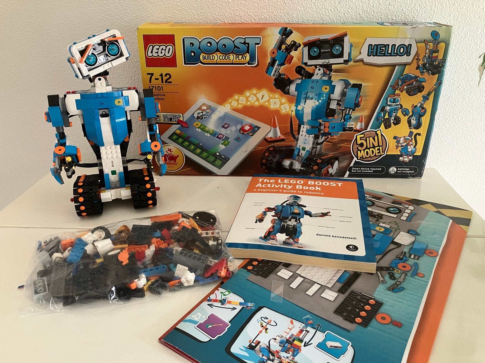 LEGO Boost 17101 Creative Toolbox Robot | programmeren app, Gebruikt, Lego, Overige typen, Ophalen of Verzenden