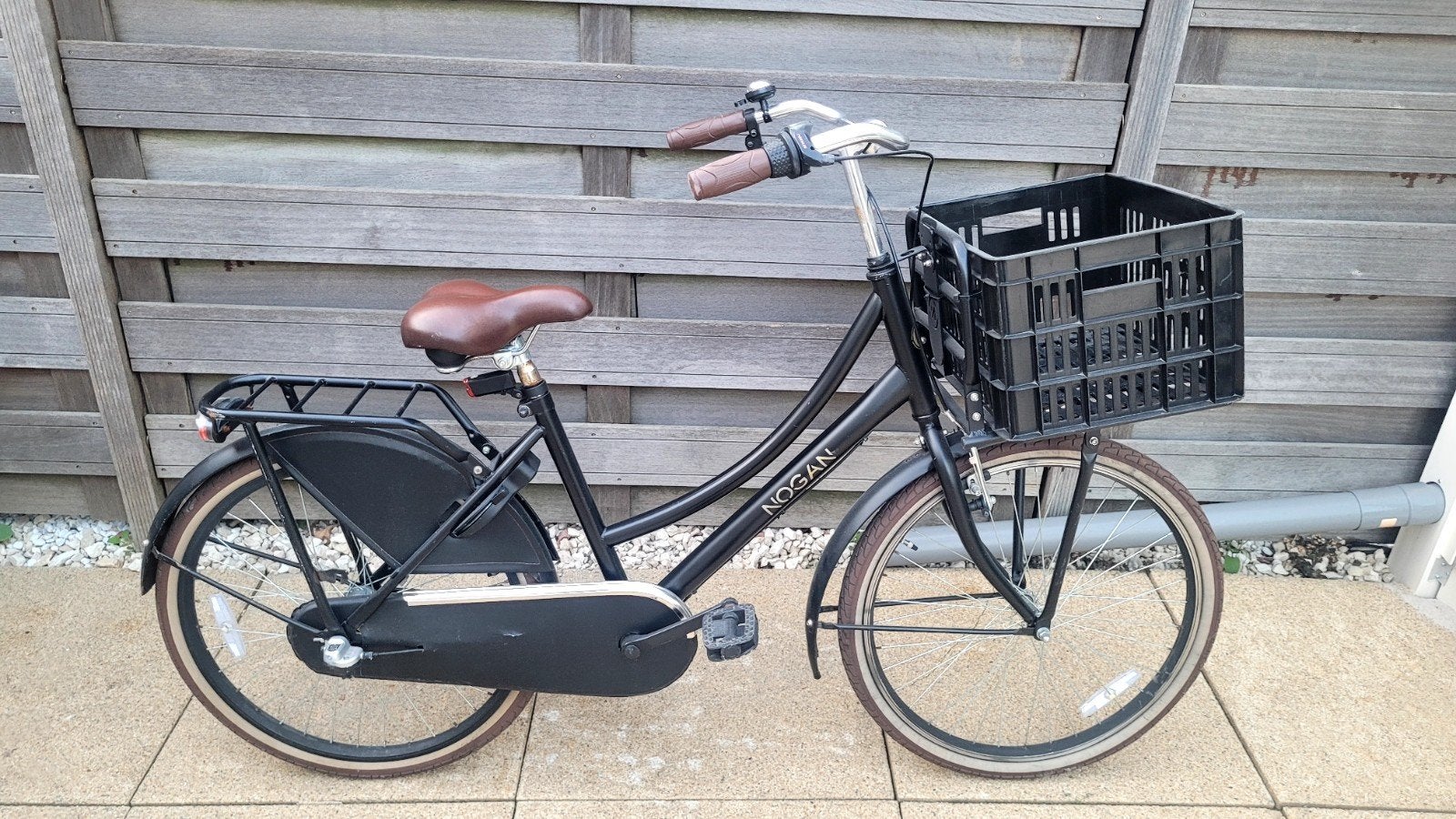 Nogan Damesfiets met voordrager en mand, Overige merken, Terugtraprem, Gebruikt, Versnellingen