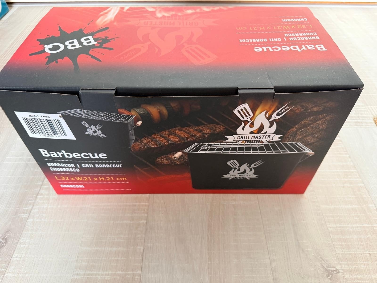 Nieuwe Grill Master BBQ Houtskool Barbecue - Compact, Ophalen, Nieuw, Grill Master