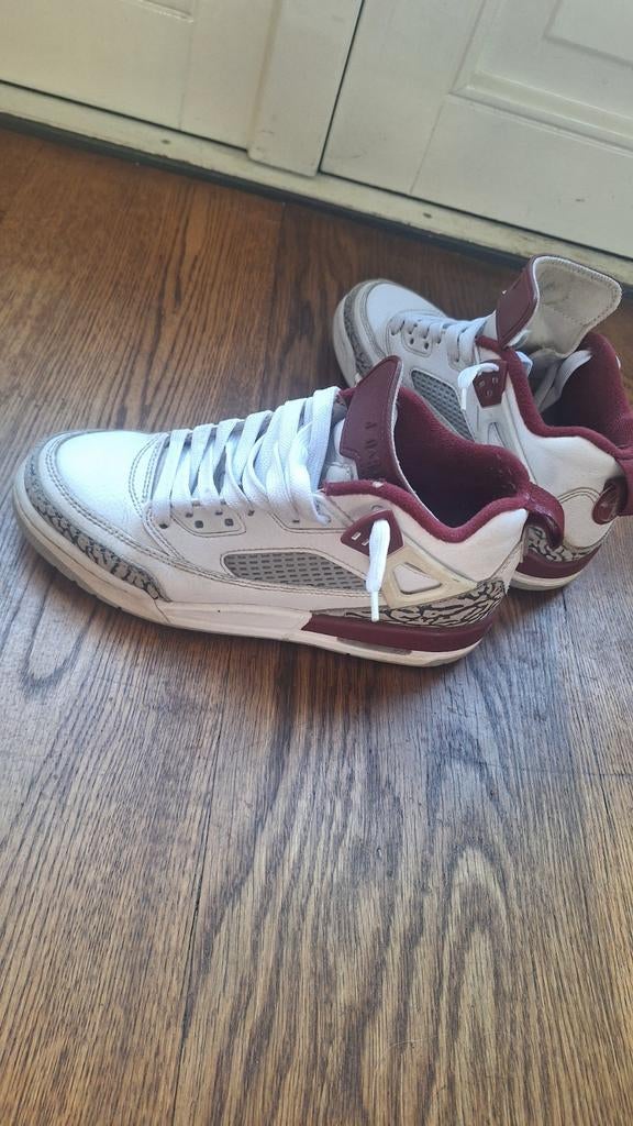 Air Jordan Spizike low Sneakers - Bordeaux - Maat 36, Wit, Ophalen of Verzenden, Jordan, Sneakers of Gympen