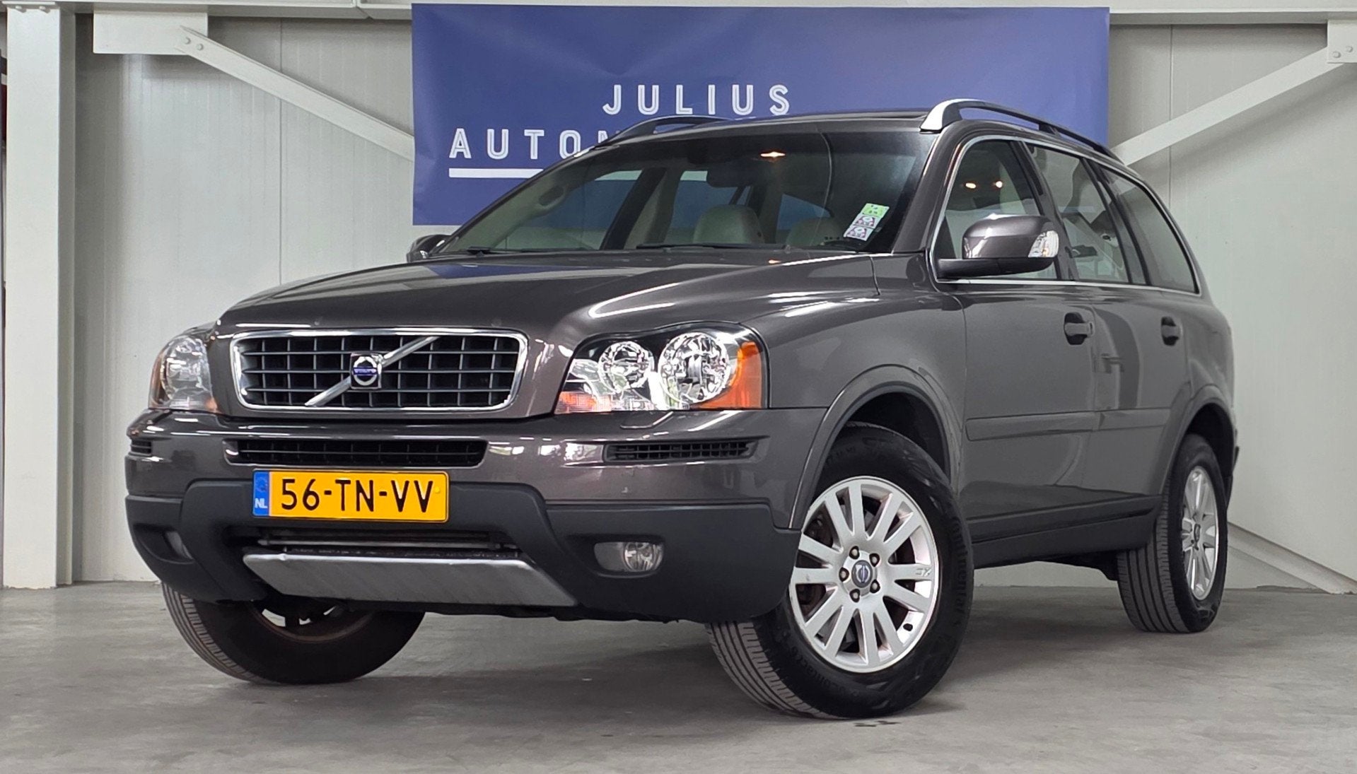 Volvo XC90 3.2 Momentum 7P 1e Eigenaar Dynaudio Schuifdak Ni, 238 pk, Beige, Bruin, 7 stoelen