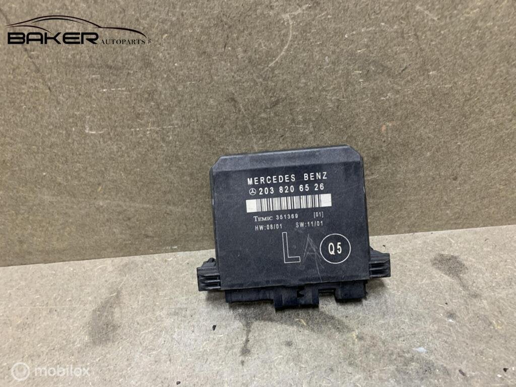 Comfortmodule Mercedes C-klasse W203 ('00-'07) 2038206526, Gebruikt, Mercedes-Benz, Ophalen of Verzenden, Mercedes-Benz