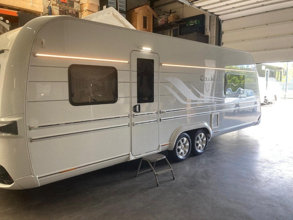 Tabbert Cellini caravan, Ophalen