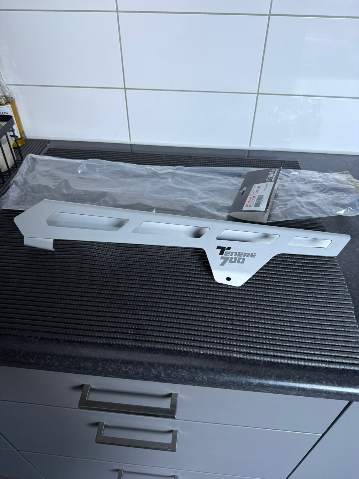 Yamaha tenere 700 alu kettingbeschermer, Ophalen of Verzenden, Nieuw