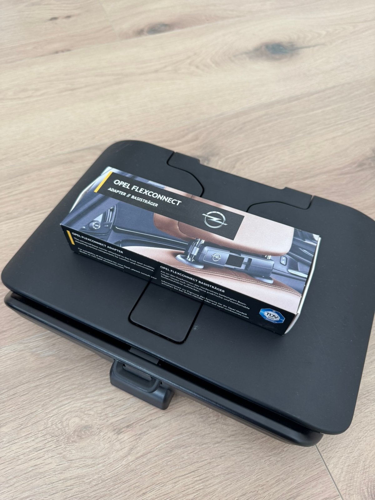 Opel uitklaptafel compleet Insignia Astra Grandland, Auto diversen, Auto-accessoires, Ophalen of Verzenden, Zo goed als nieuw