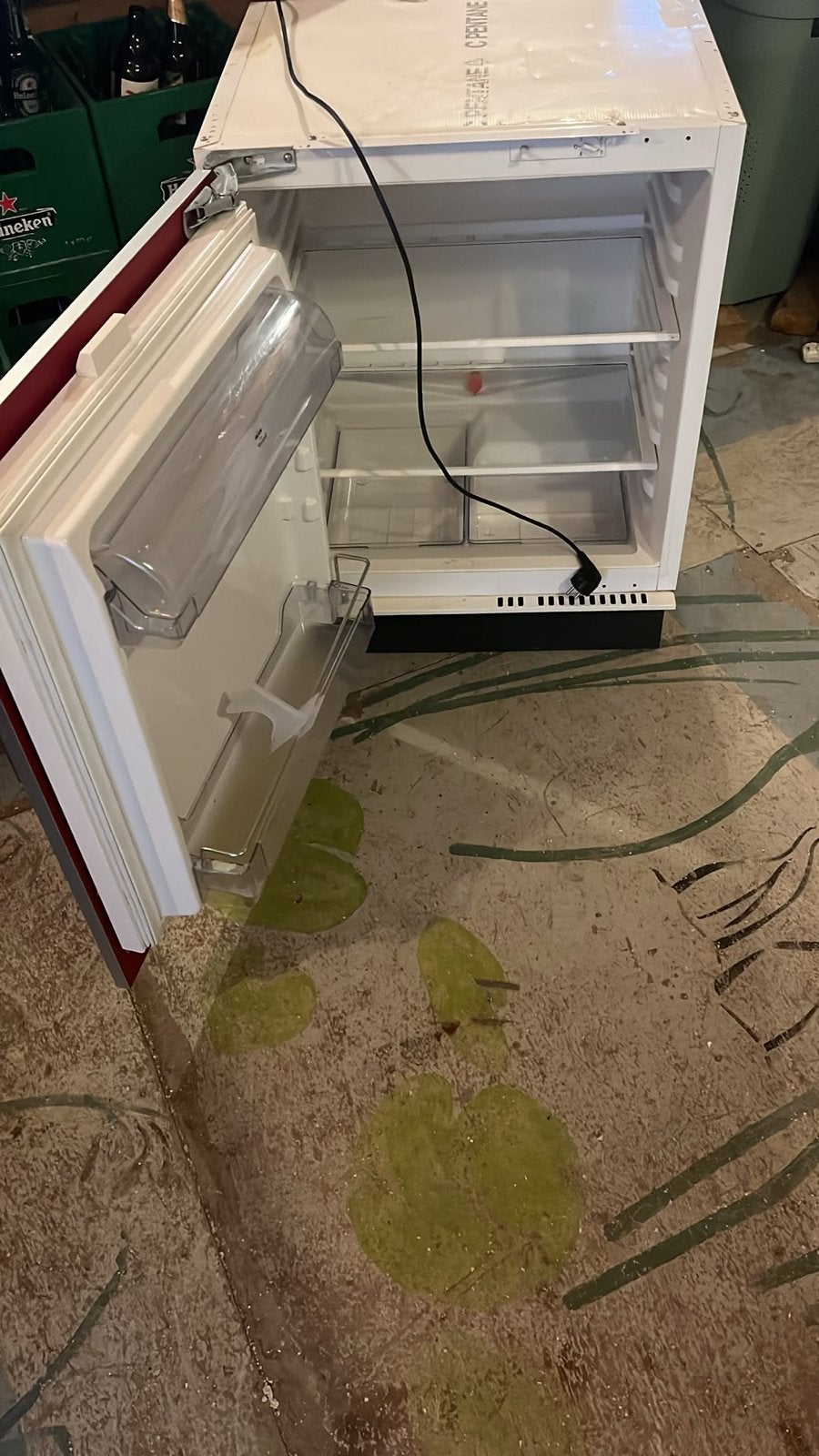 Ikea Whirlpool inbouwkoelkast - gratis af te halen, Witgoed en Apparatuur, Ophalen, Minder dan 85 cm, 45 tot 60 cm, Zonder vriesvak