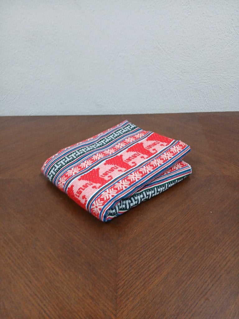 Kleurrijk Andes kleed/aguayo uit Peru/Bolivia (208 x 131 cm), Rood, Ophalen of Verzenden, Zo goed als nieuw, 131 cm