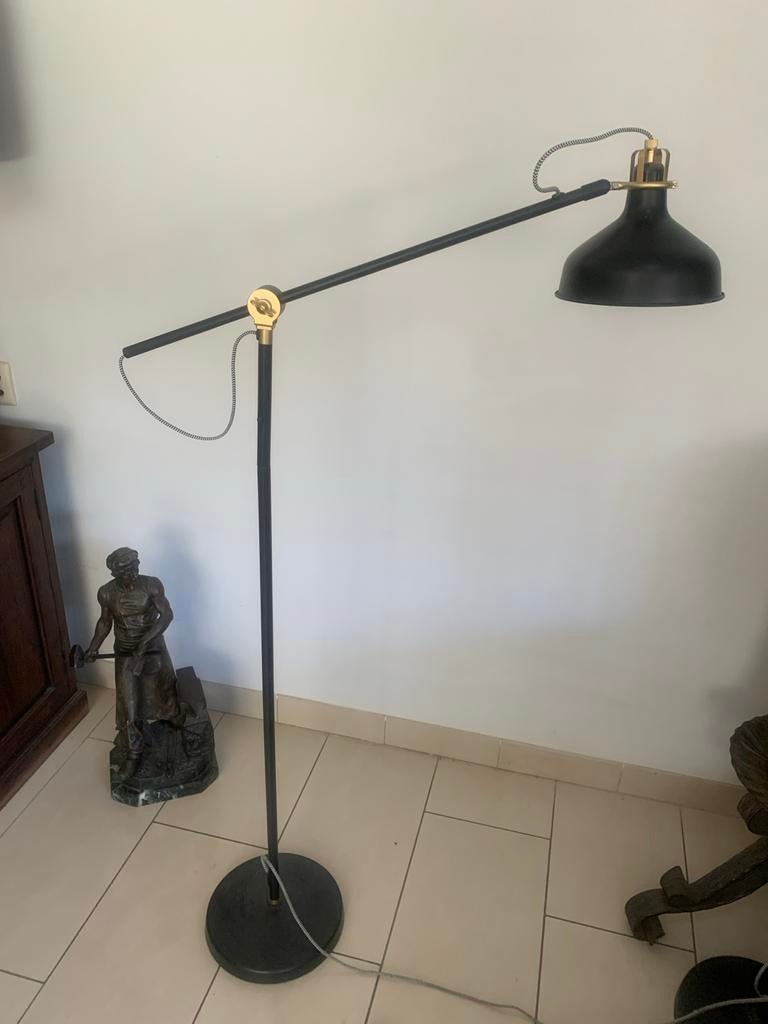 IKEA vloerlamp, zwart met messing details, Ophalen, Gebruikt, Metaal, 150 tot 200 cm