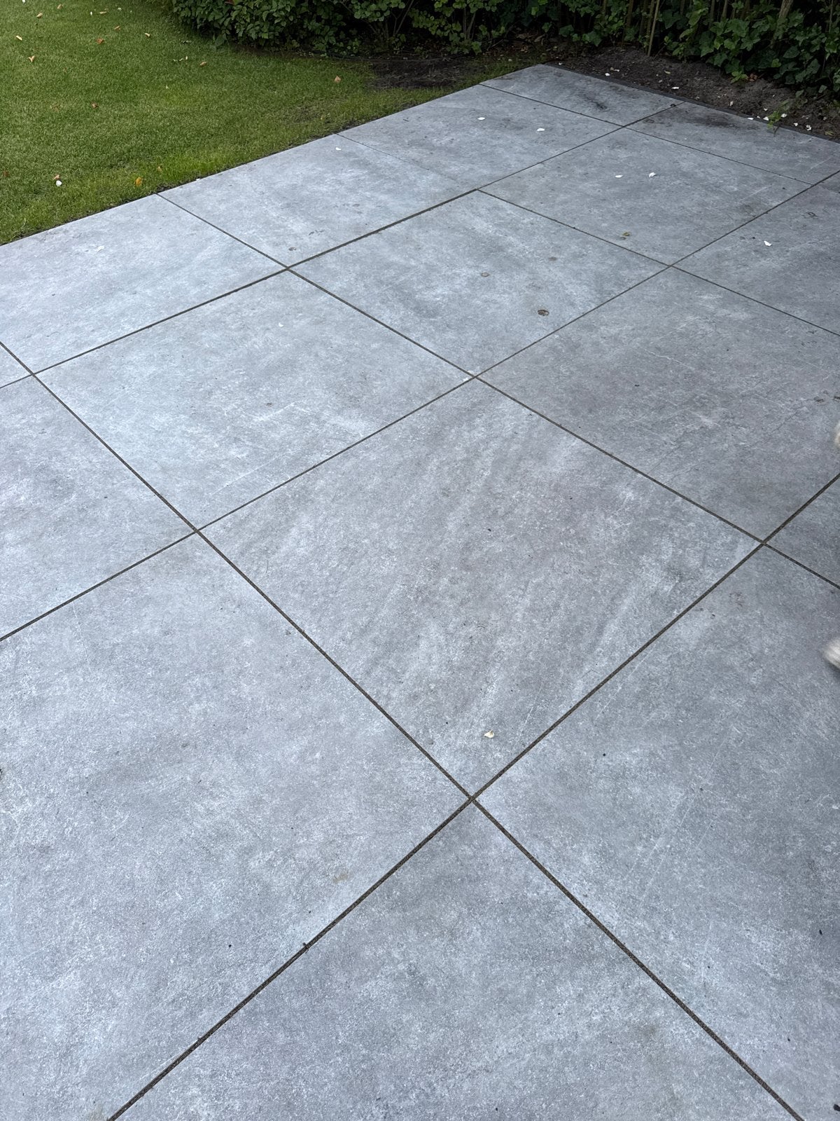 Grijze terrastegels 4 stuks 90x90 cm - Zo goed als nieuw, Keramiek, Ophalen of Verzenden, Zo goed als nieuw, Minder dan 5 m²