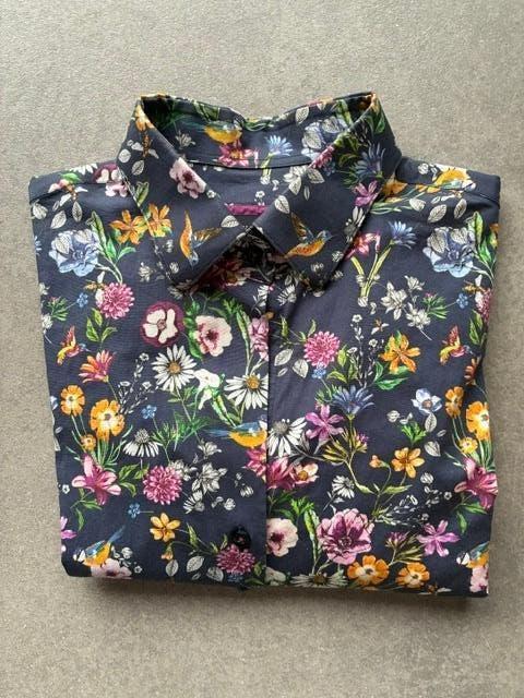 Dames blouse Cavallaro donkerblauw maat 38, Kleding | Dames, Blouses en Tunieken, Ophalen of Verzenden, Zo goed als nieuw, Maat 38/40 (M)