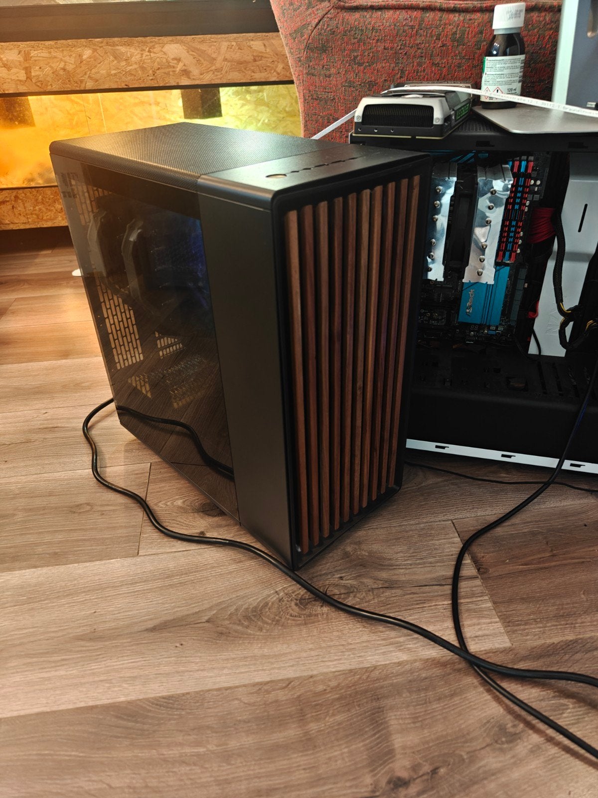 Krachtige Gaming PC - AMD Ryzen 7 7800X3D & RX 7900 XT, Ophalen, Zo goed als nieuw, Met videokaart, 3 tot 4 Ghz