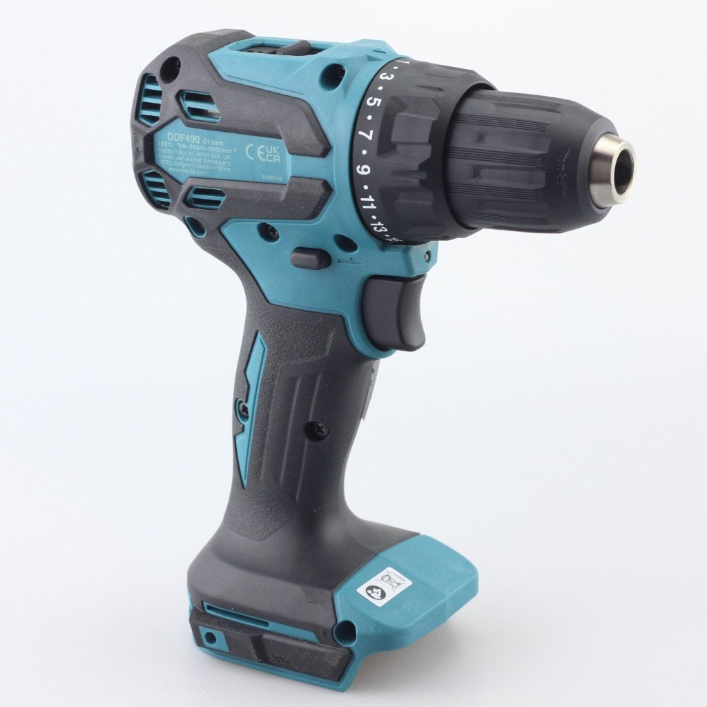 Makita DFF490 Schroef/boormachine 2025 18V Nieuwstaat, Makita, Zo goed als nieuw, Support@makita.com, Makita Corporation, 3-11-8, Sumiyoshi-cho, 
Anjo, Aichi 446-8502
Japan