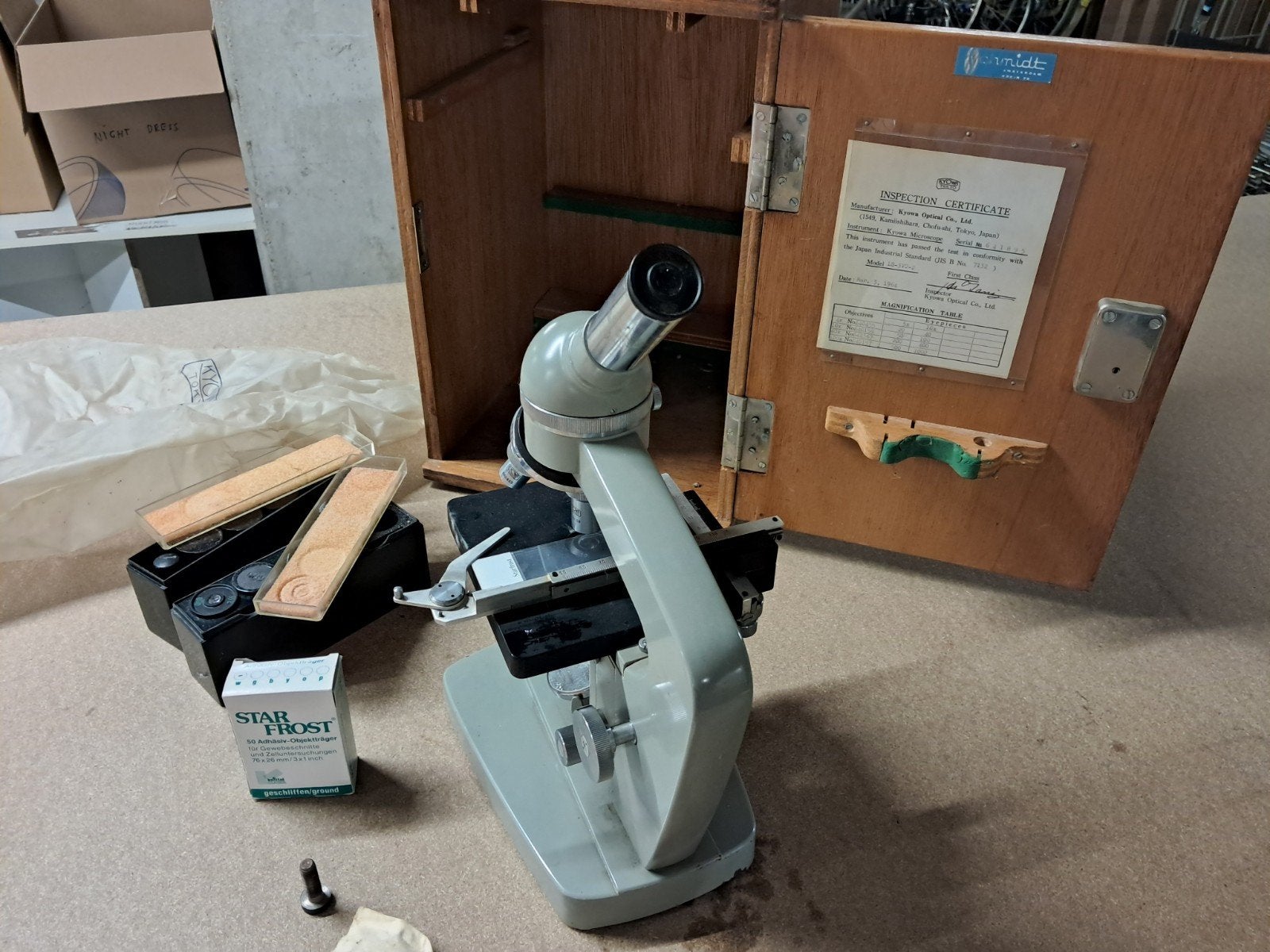 Mooie Kyowa Tokyo Microscope LS-3VC-2 uit 1964, Ophalen of Verzenden, Gebruikt, Minder dan 400x, Biologische microscoop