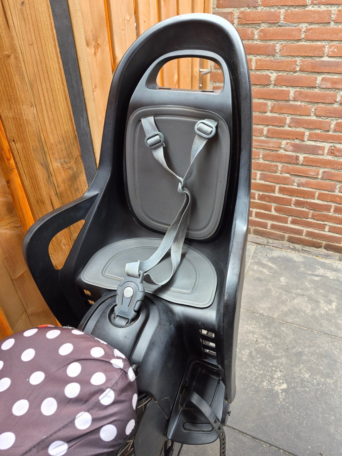 Polisport achterzitje voor kinderfiets, Fietsen en Brommers, Ophalen, Achterzitje, Polisport, Gebruikt